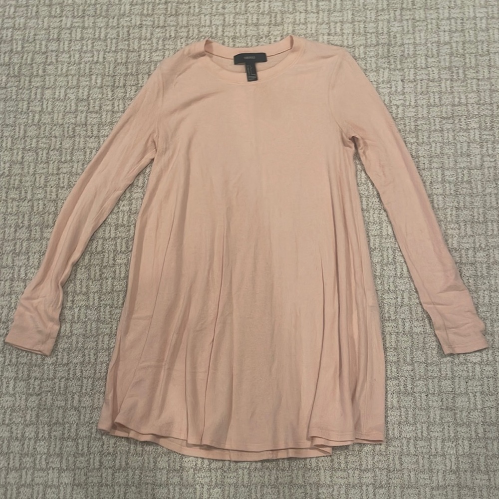 Long light pink sweater